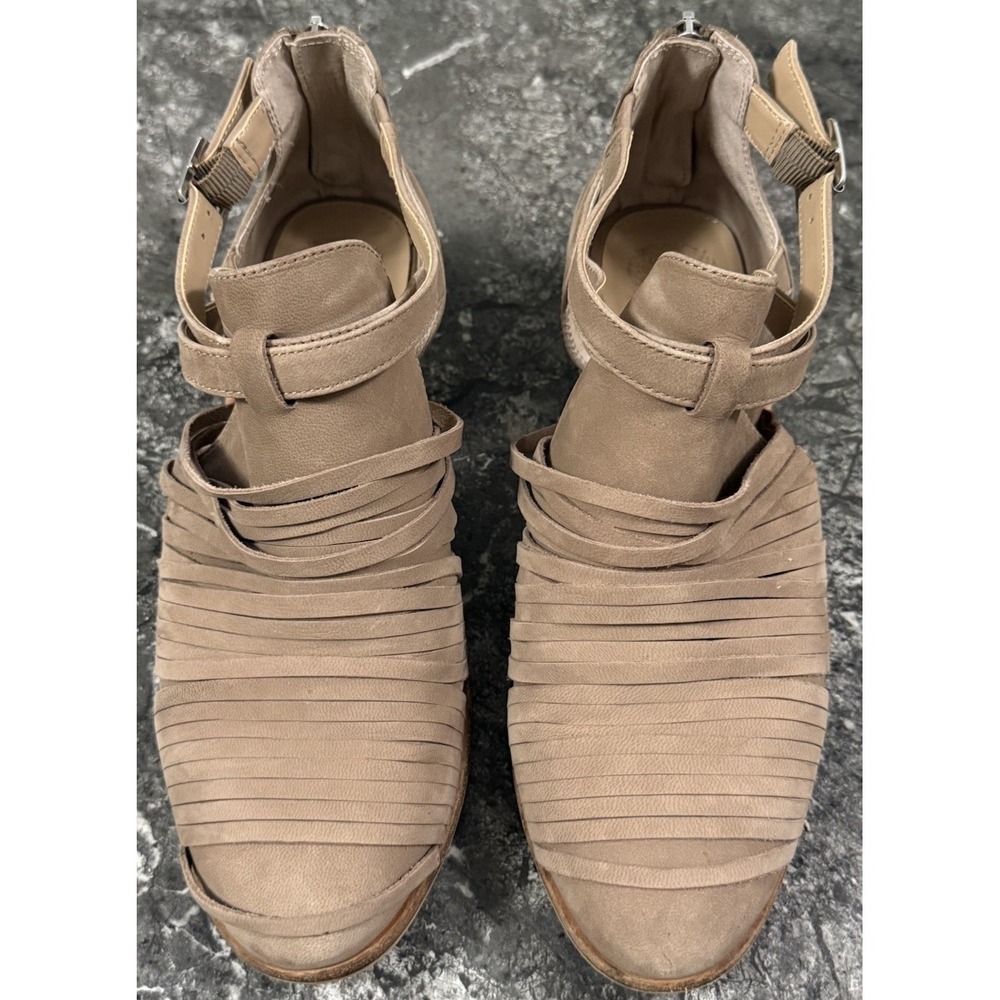 Vince Camuto Pamelle‎ Leather Suede Strip Cut Out Booties Shooties Taupe Sz 7.5M